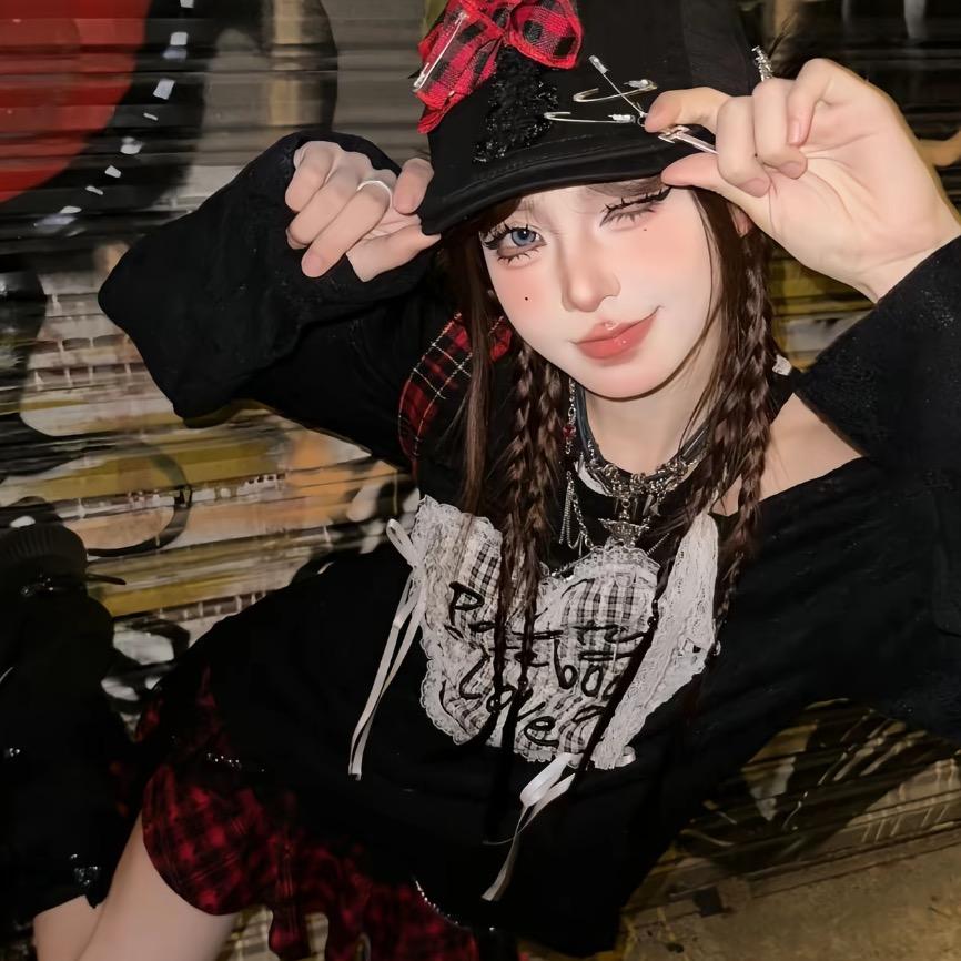 朵拉不笑气死你他mua