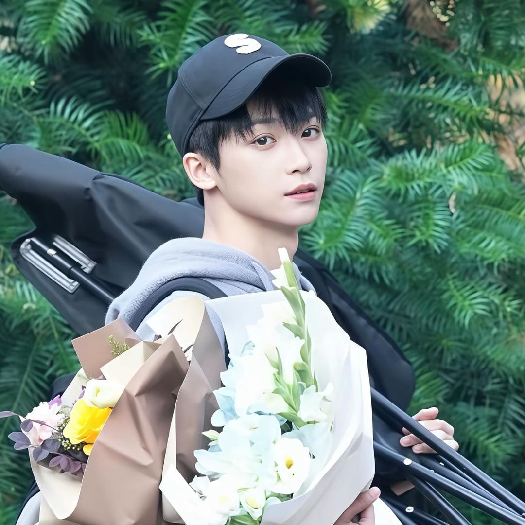 卢卡斯（可约拍）