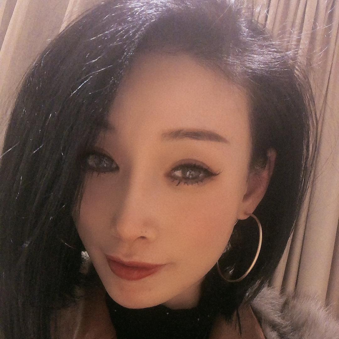 上海妮珍美批发服装