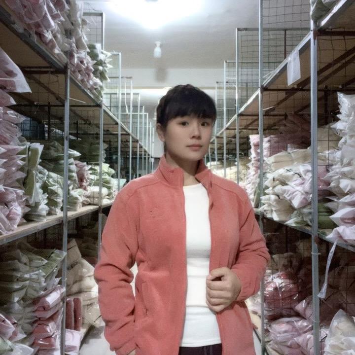 静静家打底衫工厂店