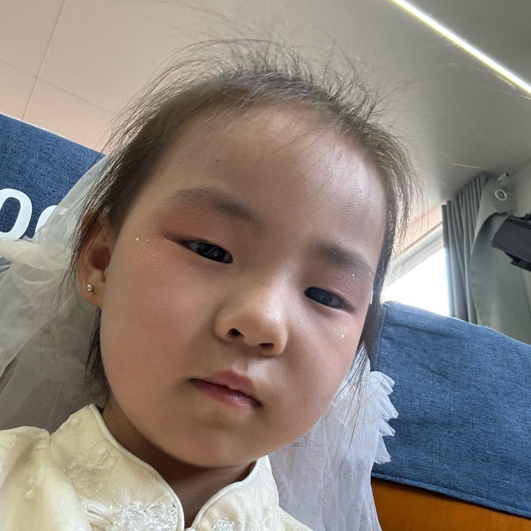 调皮小宝贝