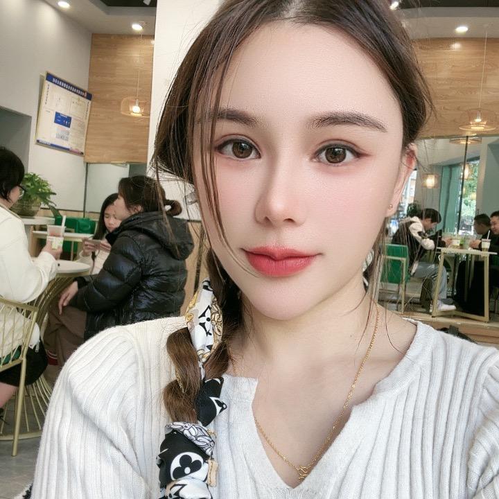 岁岁小姨子爱做饭