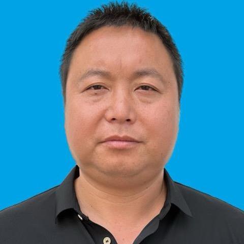 万能的守村人