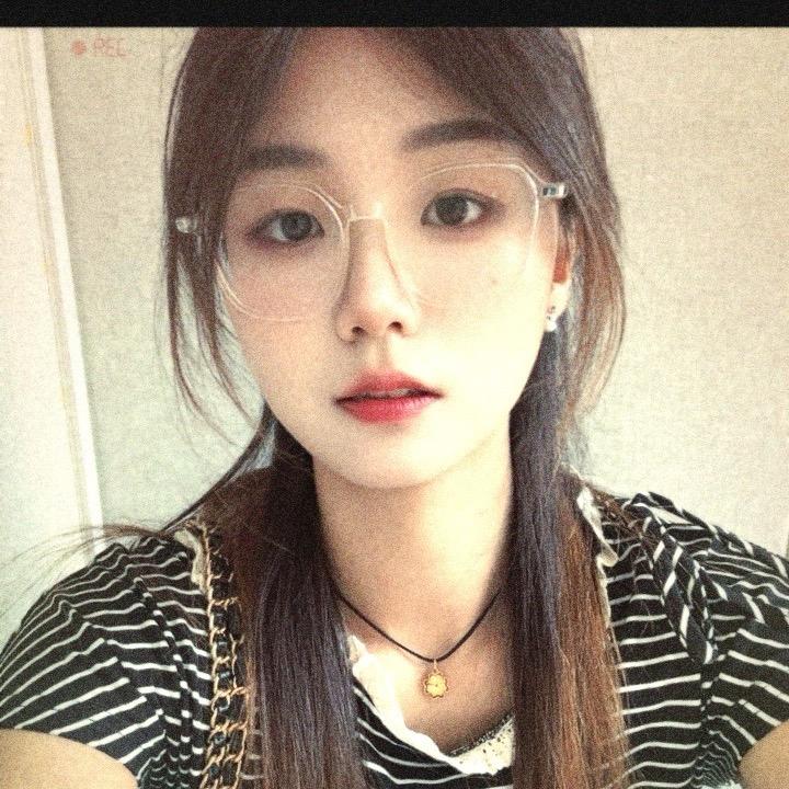 ꒰ঌ 甜心小熊˙Ⱉ