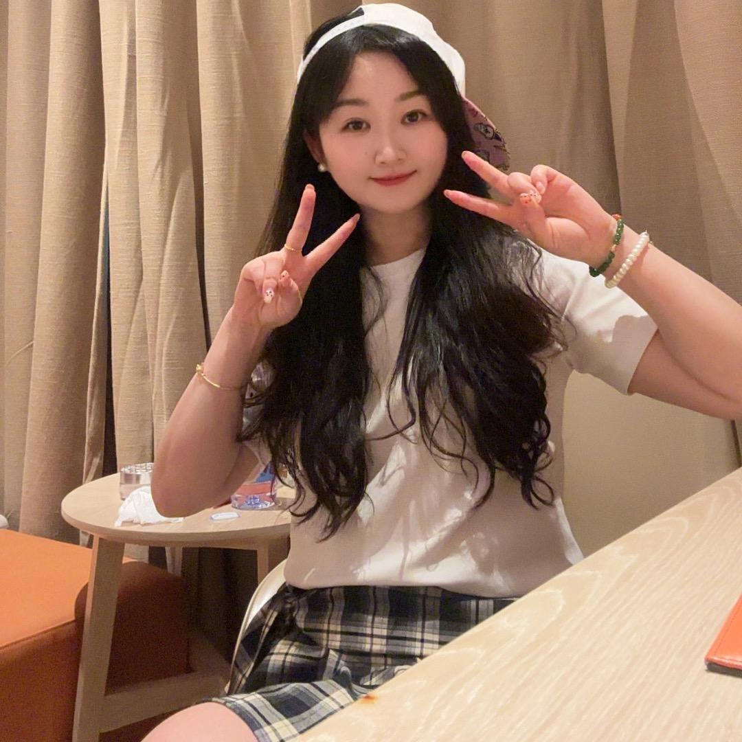 牛小妞💍💍