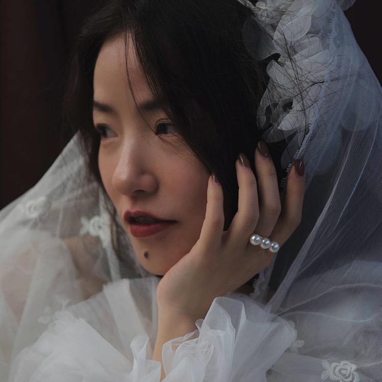 微瞳