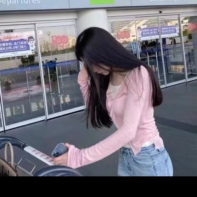 性感的猫咪🐱