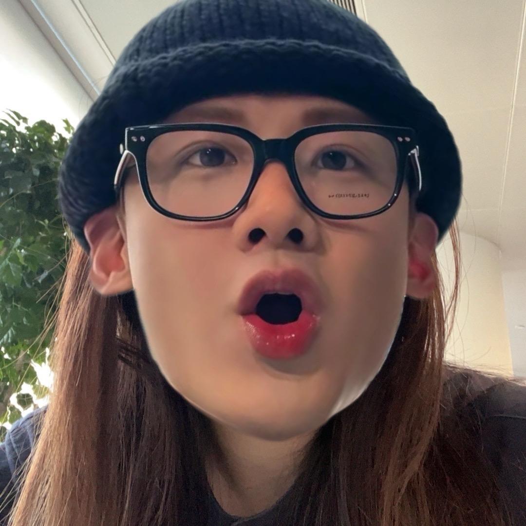 修喵多多睡觉觉.