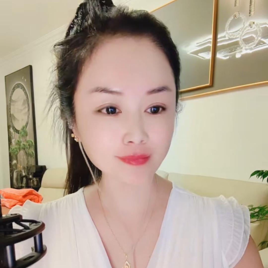 小胡姐姐