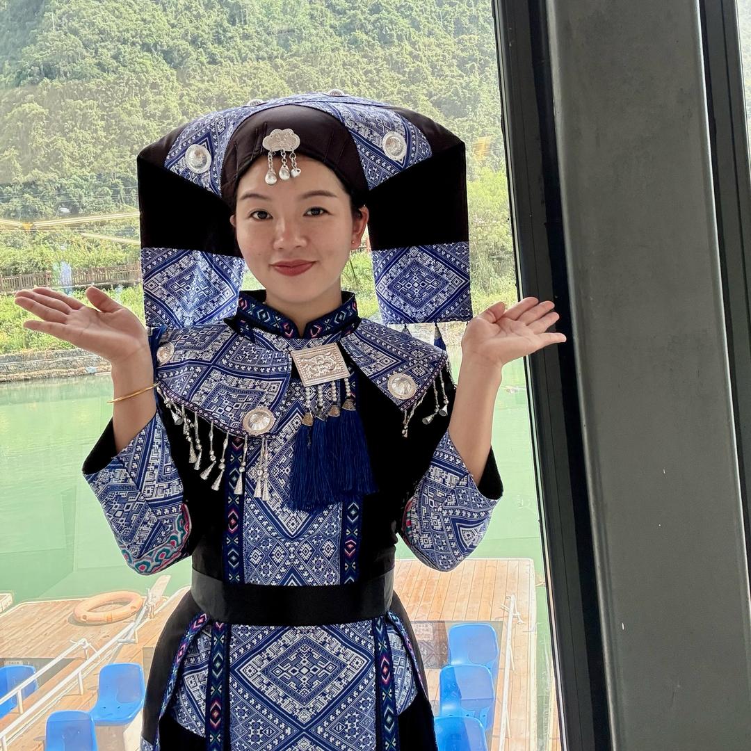 百色佳怡商贸秀球