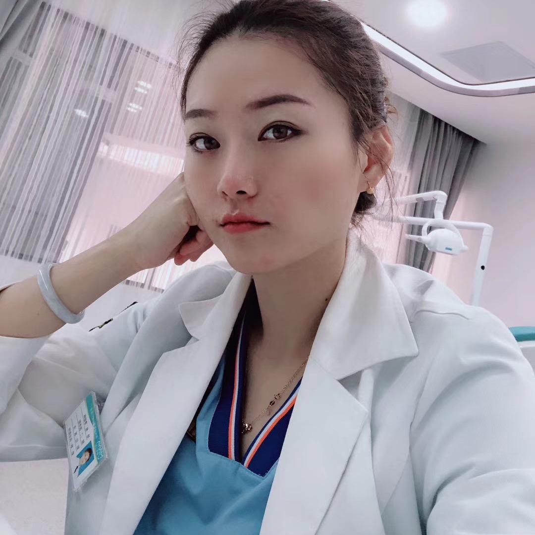 李婉霖