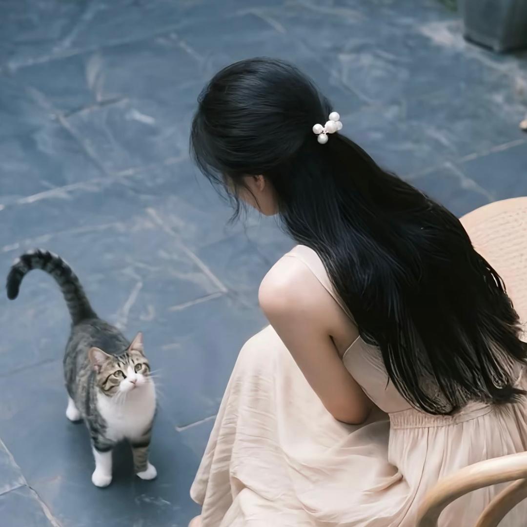 Liu •