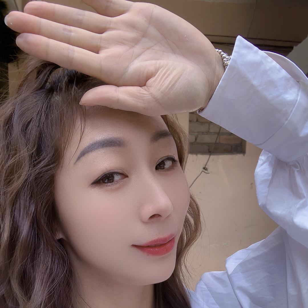 一生正气玲玲