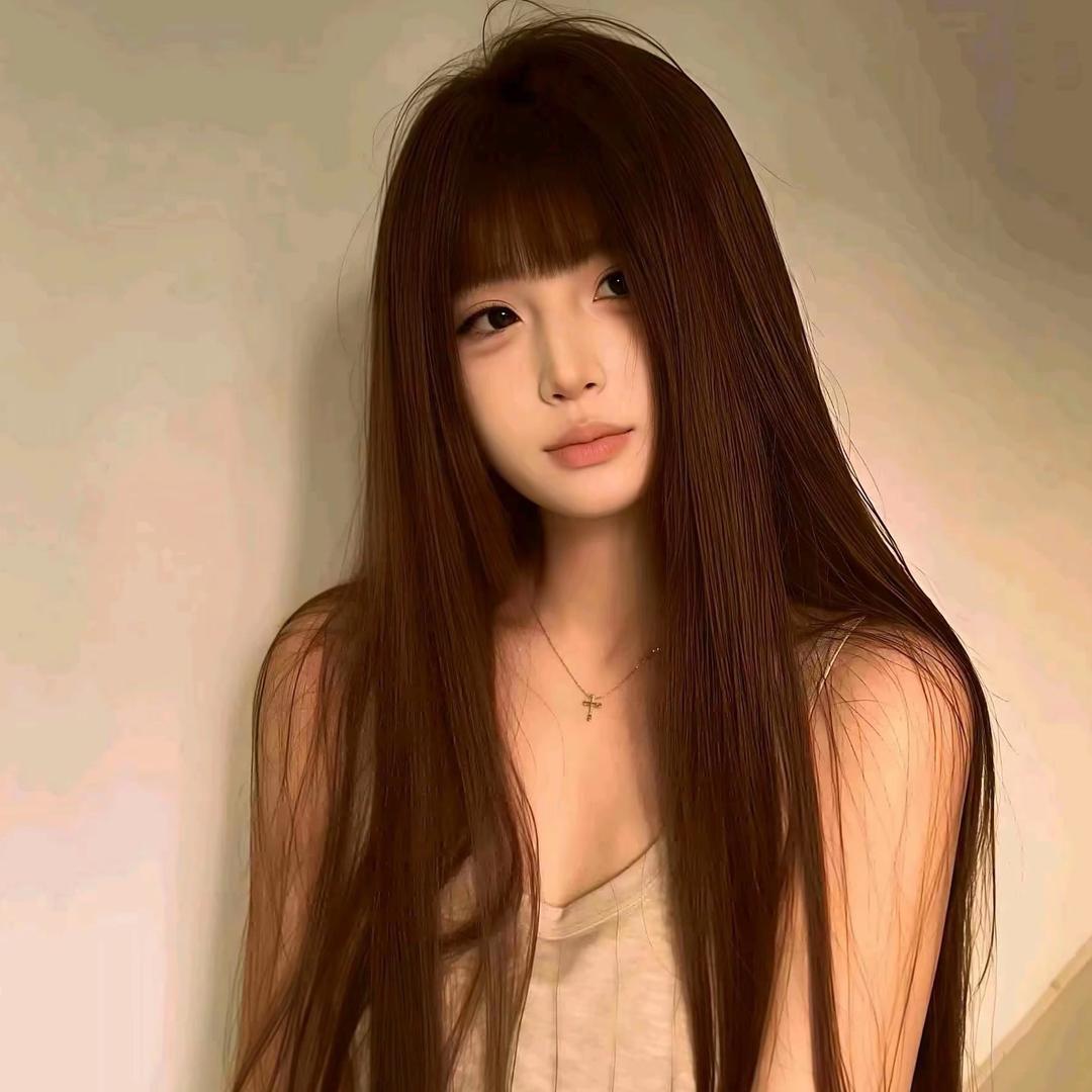 爱吃肘子