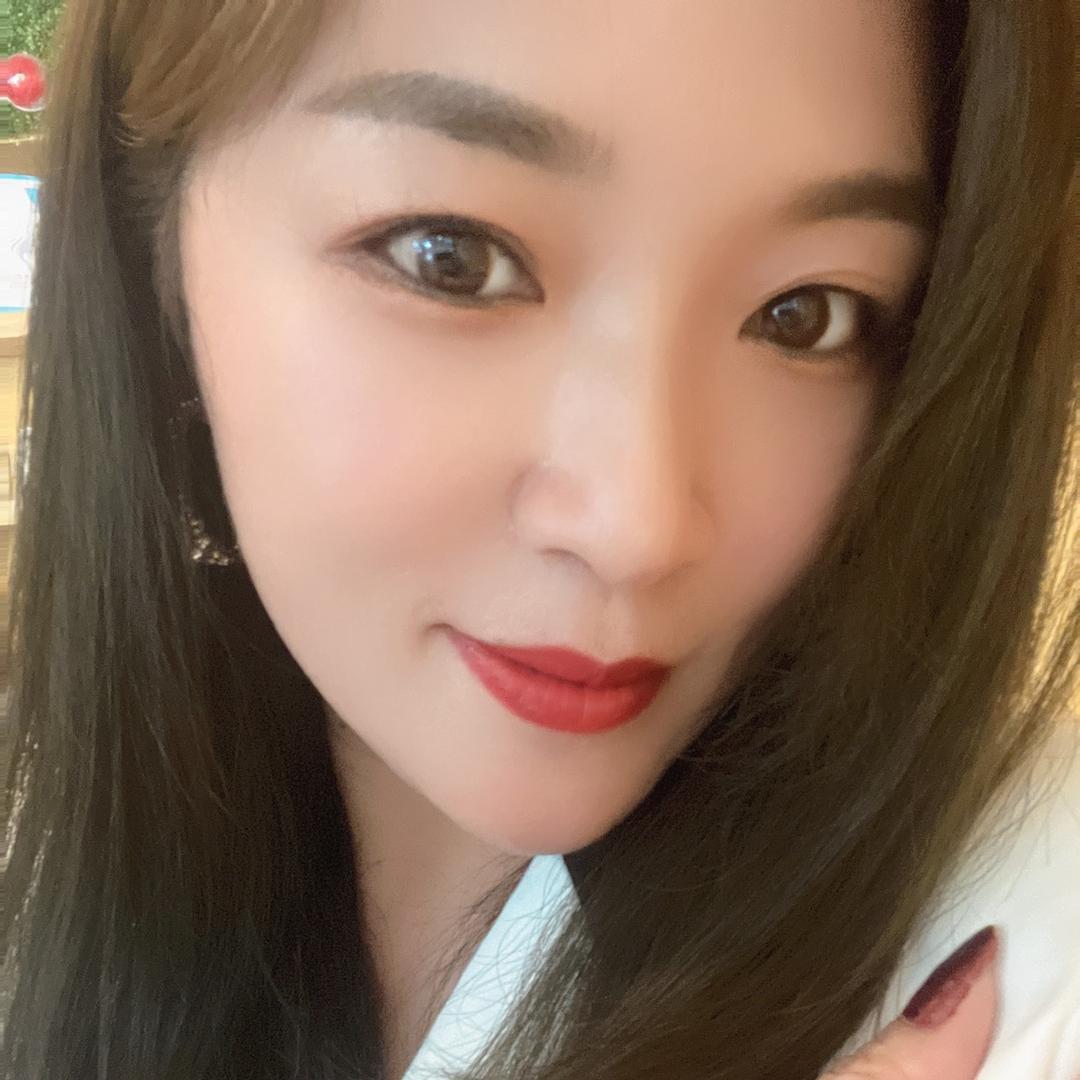 秋天的玫瑰🌹