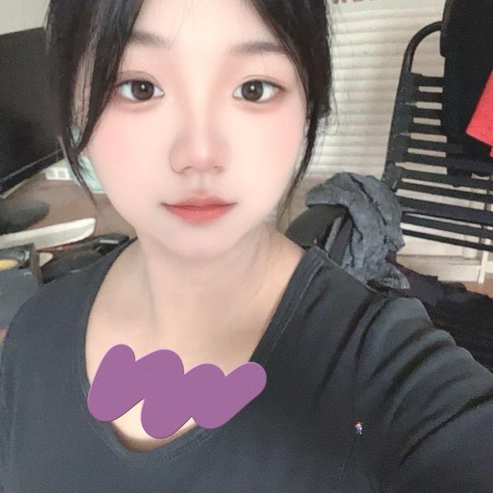 小沐ઇଓ