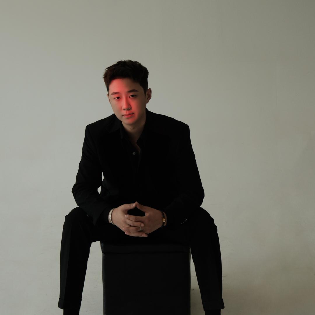 李晨旭_