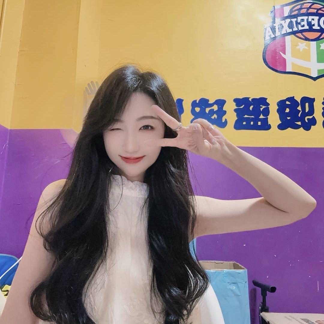 周不甜有三崽👦🏻👧🏻👧🏻