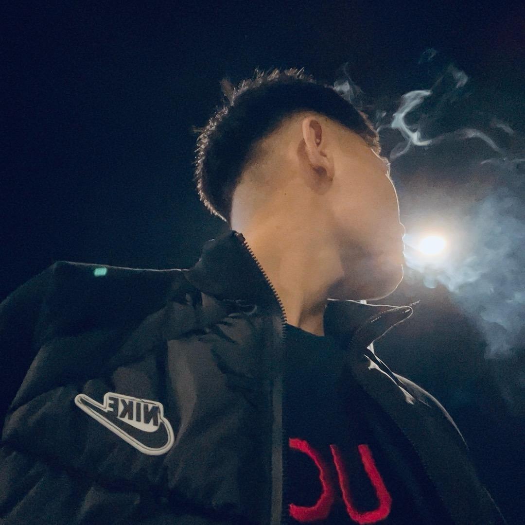 黑八