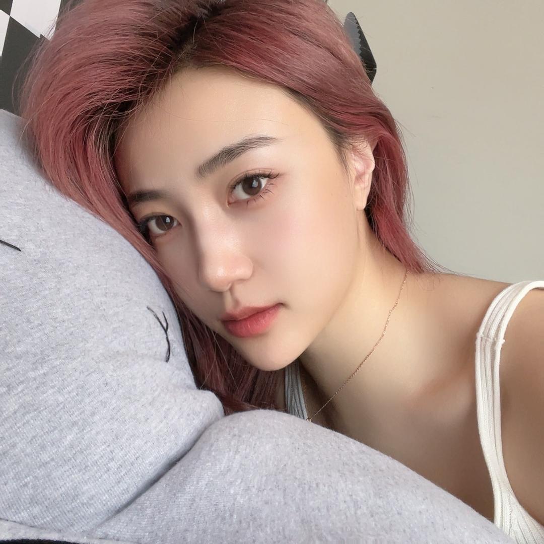 🎃小伊杨🎃