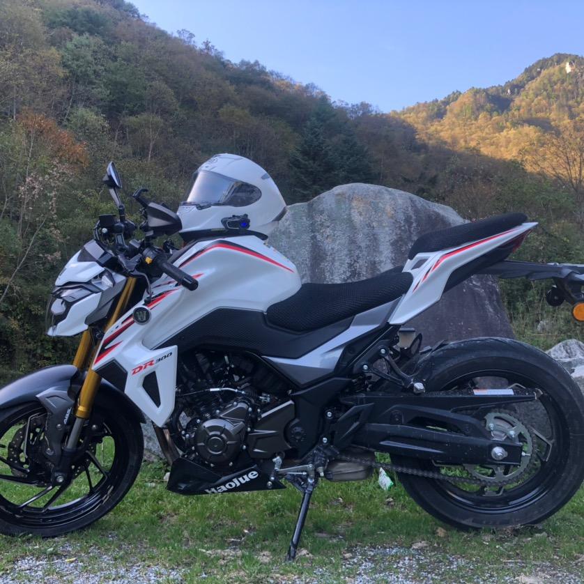 风～和媳妇儿（自由在默默哭泣）