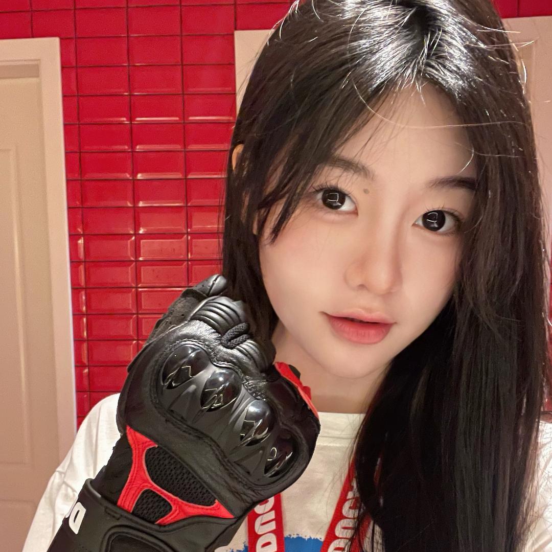 菜猪欣欣子