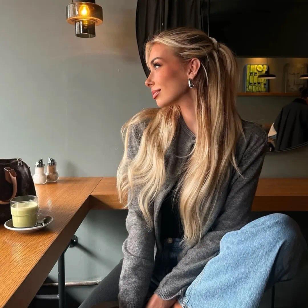 𝗠𝗮𝗸𝗮𝗯𝗮𝗸𝗮.