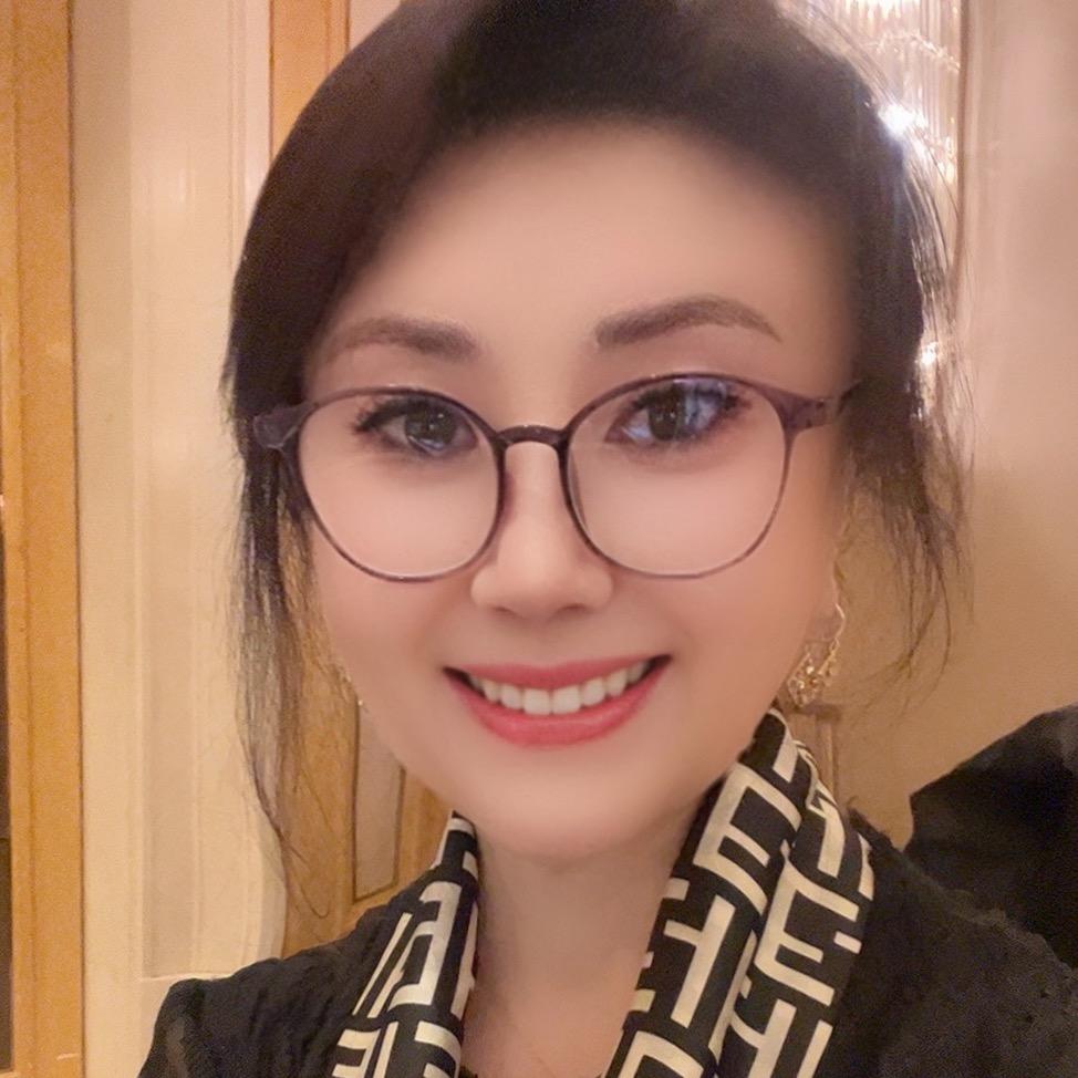 爱生活的慧姐