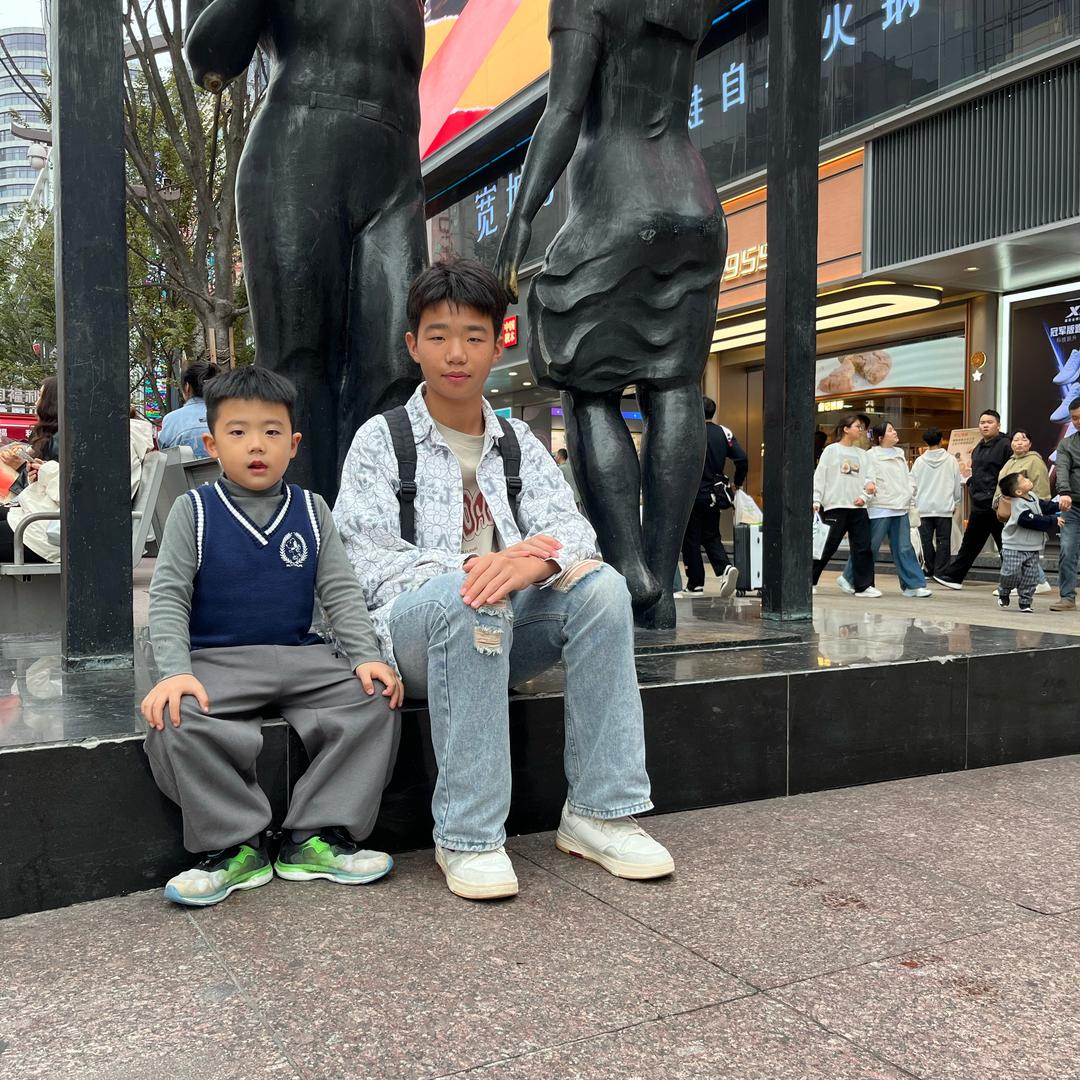 人间清醒小王