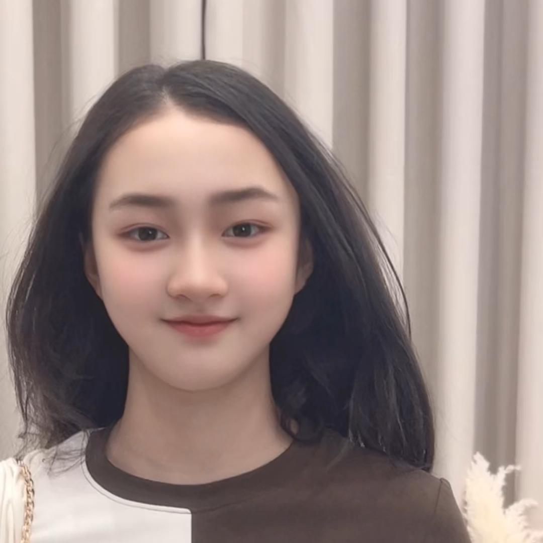 花芊芊供应链女装源头工厂（厂播/严选）