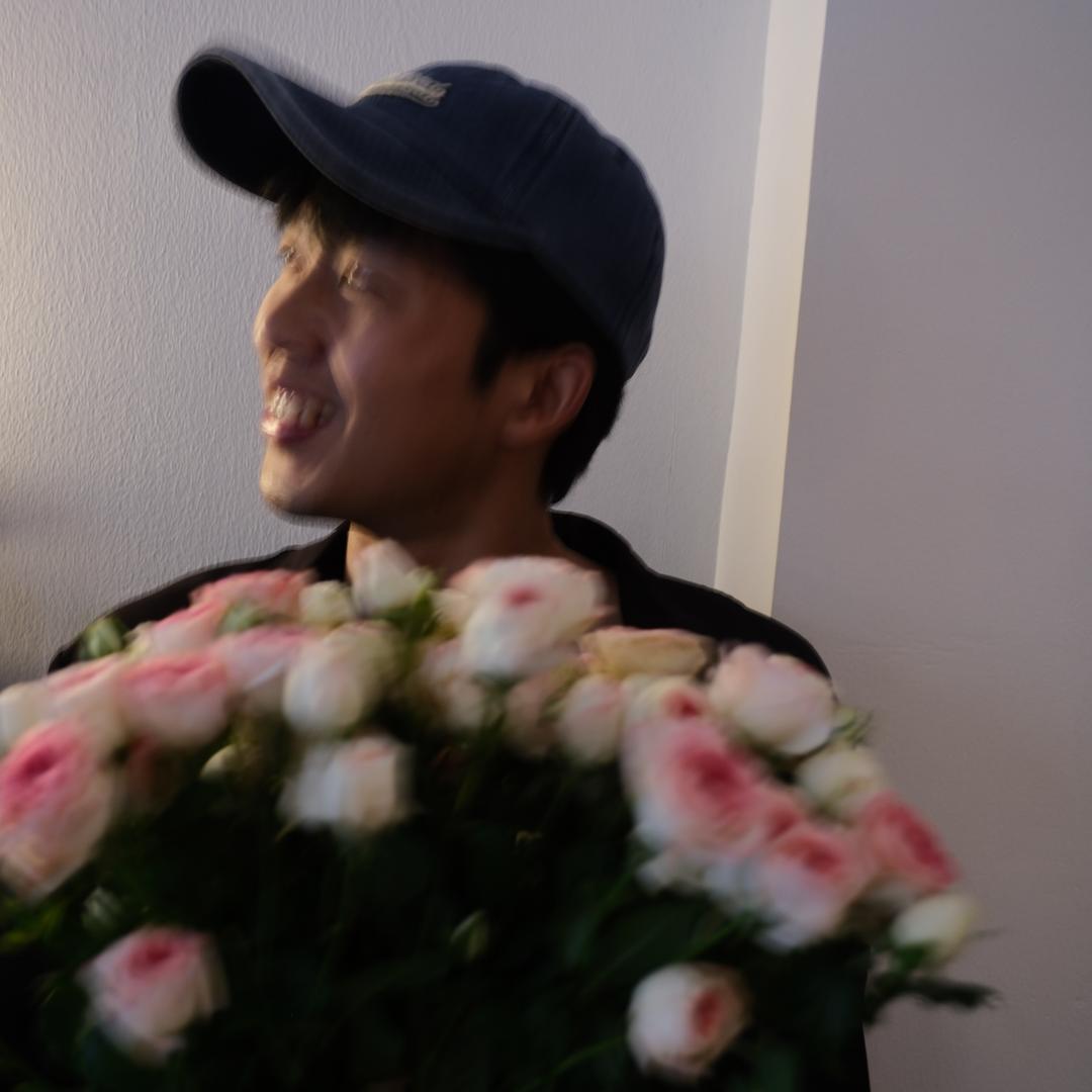 小郑老师🎸。