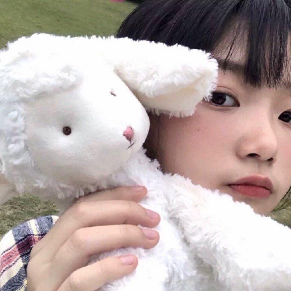是玥不是月