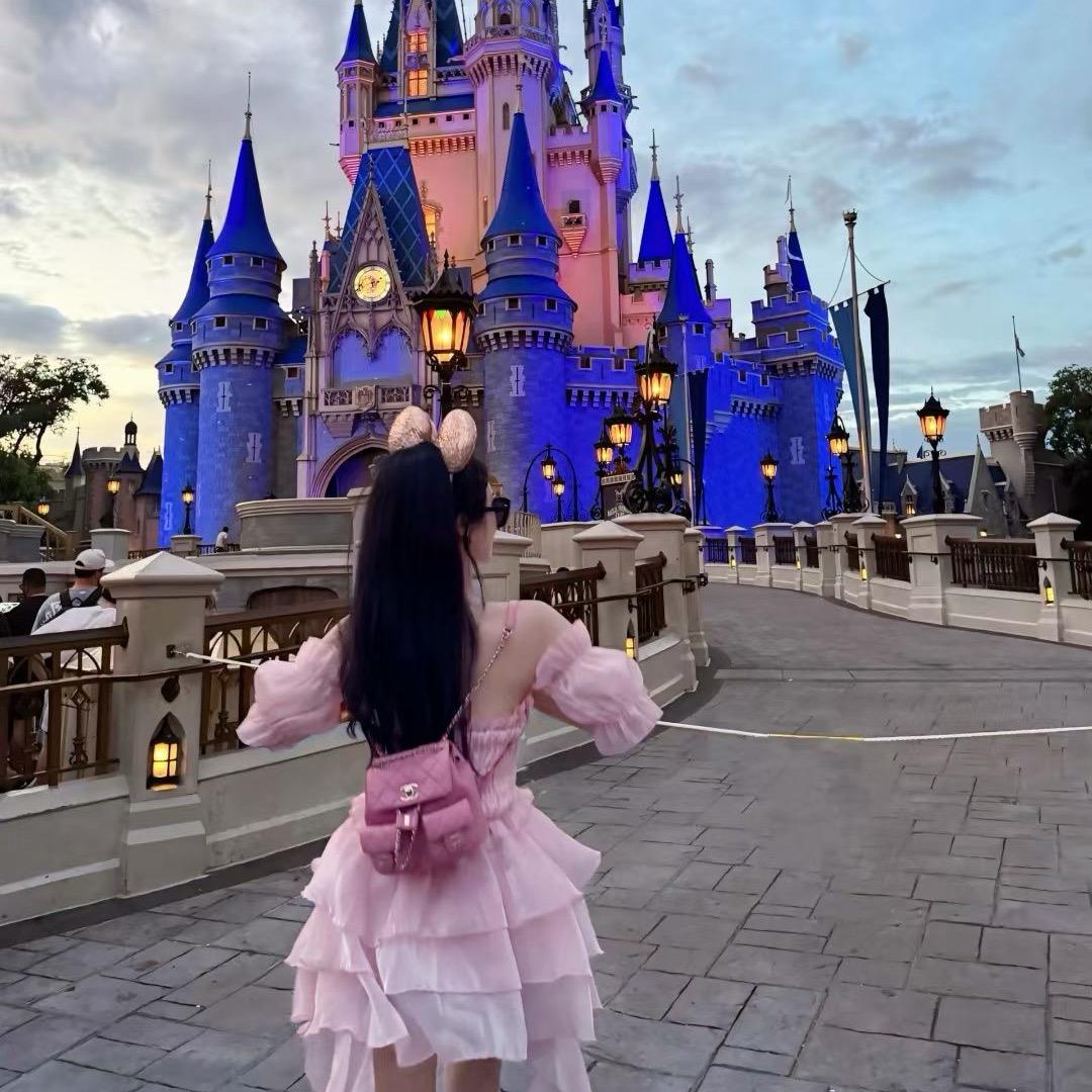 ✨✨宇哥的小迷妹
