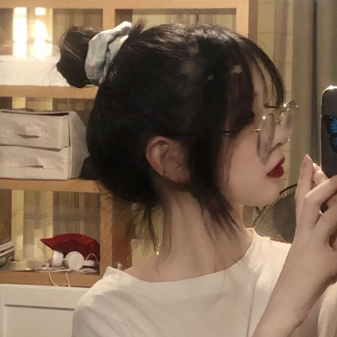 李子白