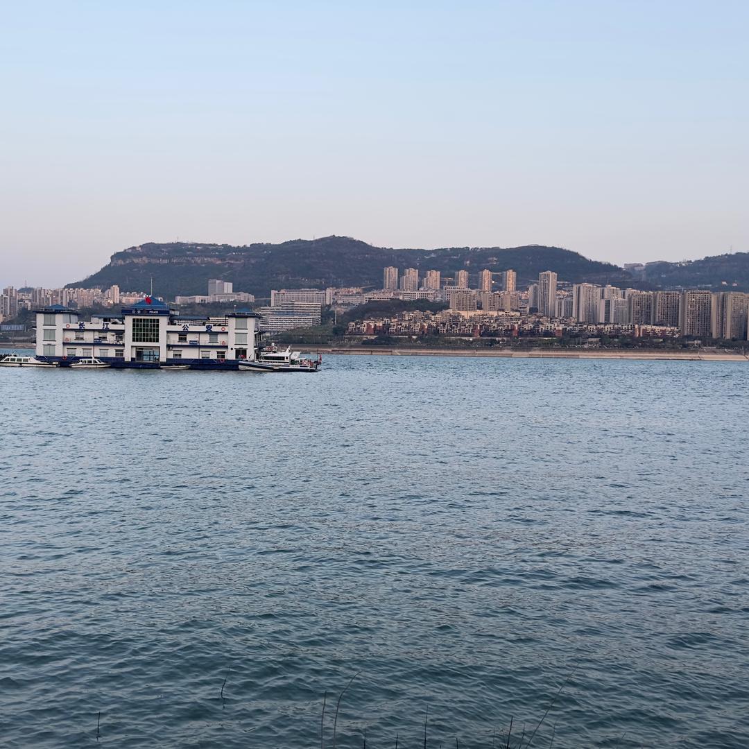 安泊尔