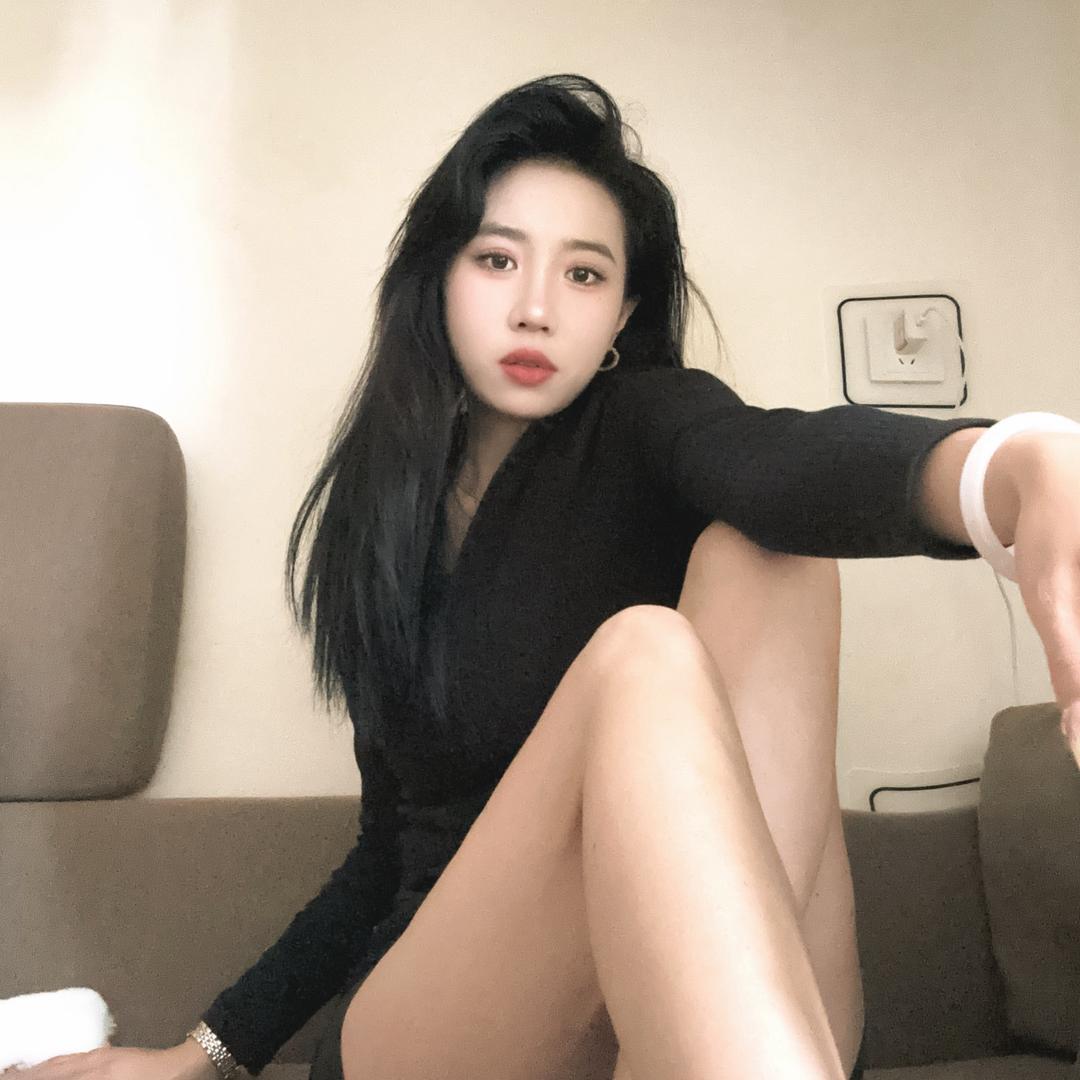 爱笑的欣欣