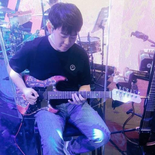 老亮吉他🎸