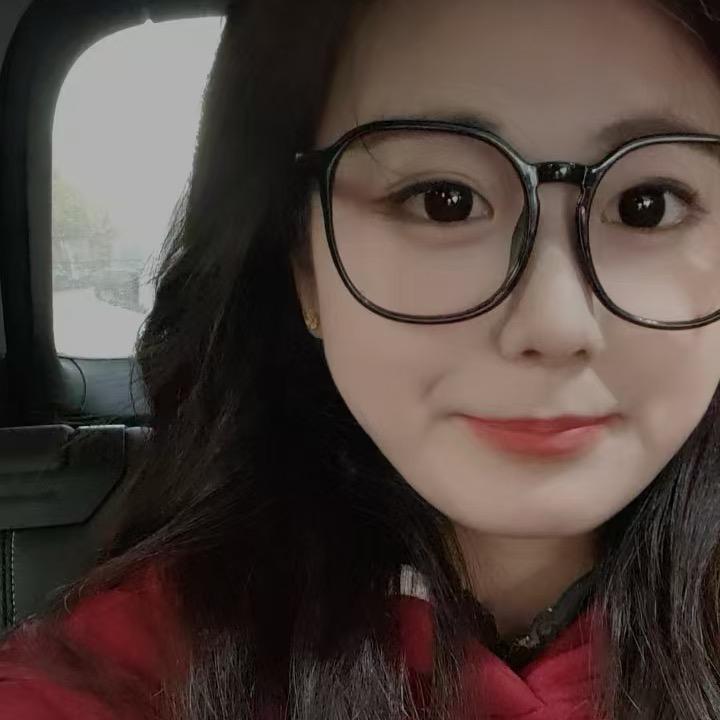 爽爽和文哥（倩姐妹妹）