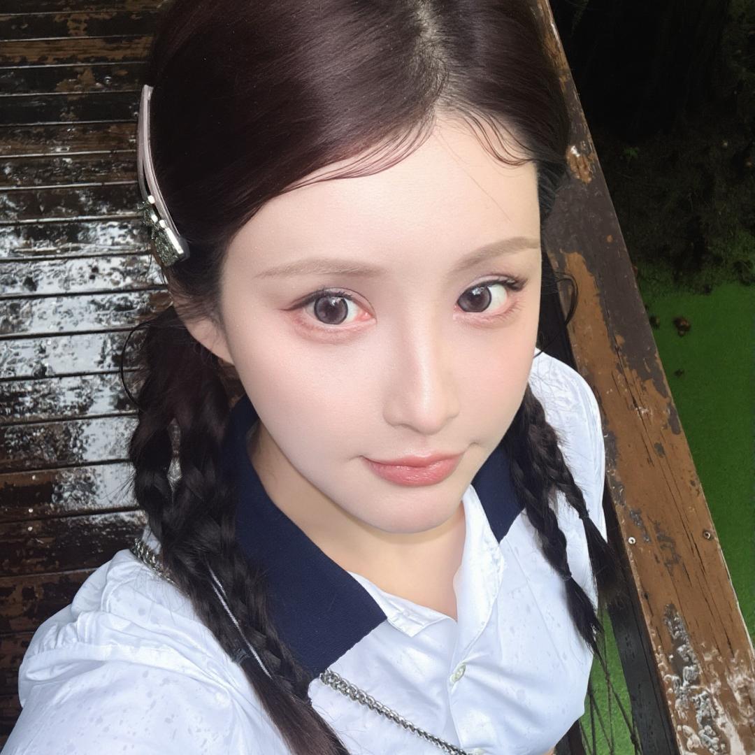 李思雨Mikayla