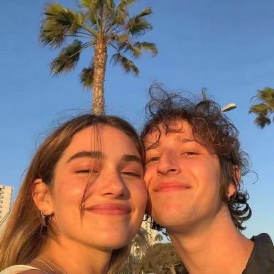 武汉东湖学院学姐