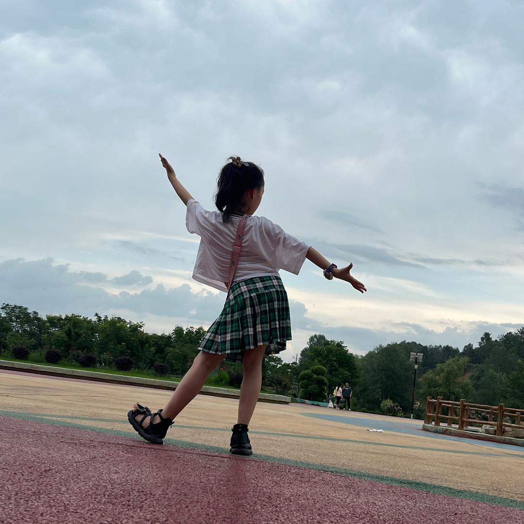 昕晨