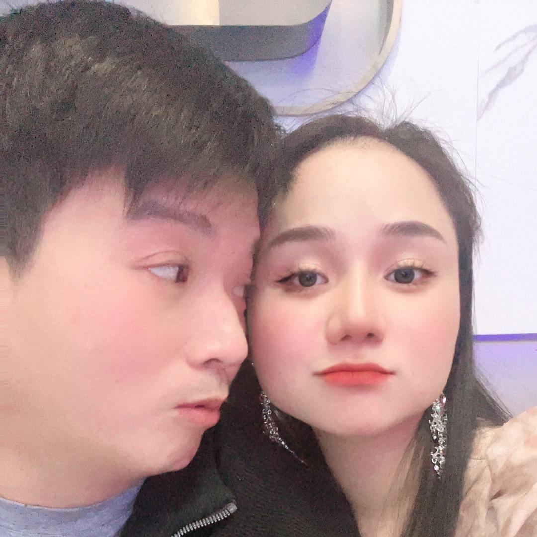 小酒窝🍭