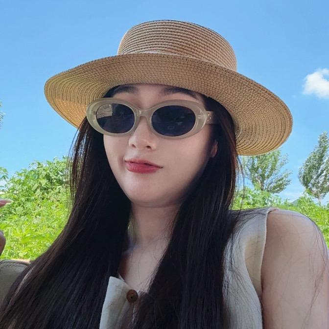 酒瓶座小姨