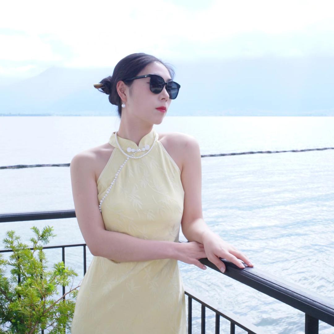 鑫港鲲鹏汽车-婷婷