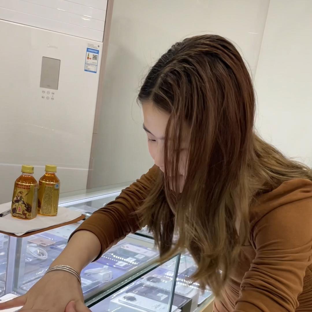 邵阳00后金包银