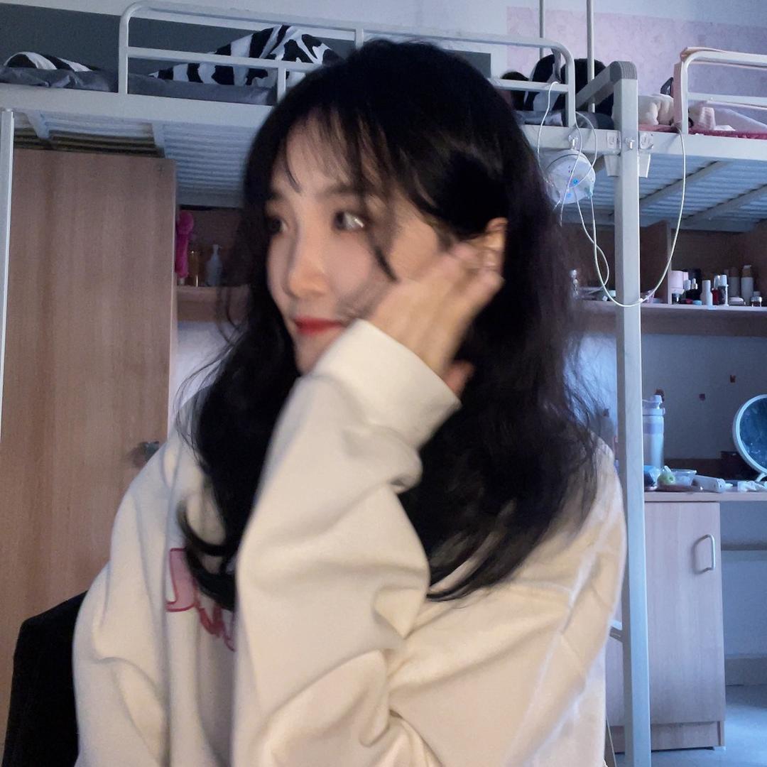 辣鼻小欣💕