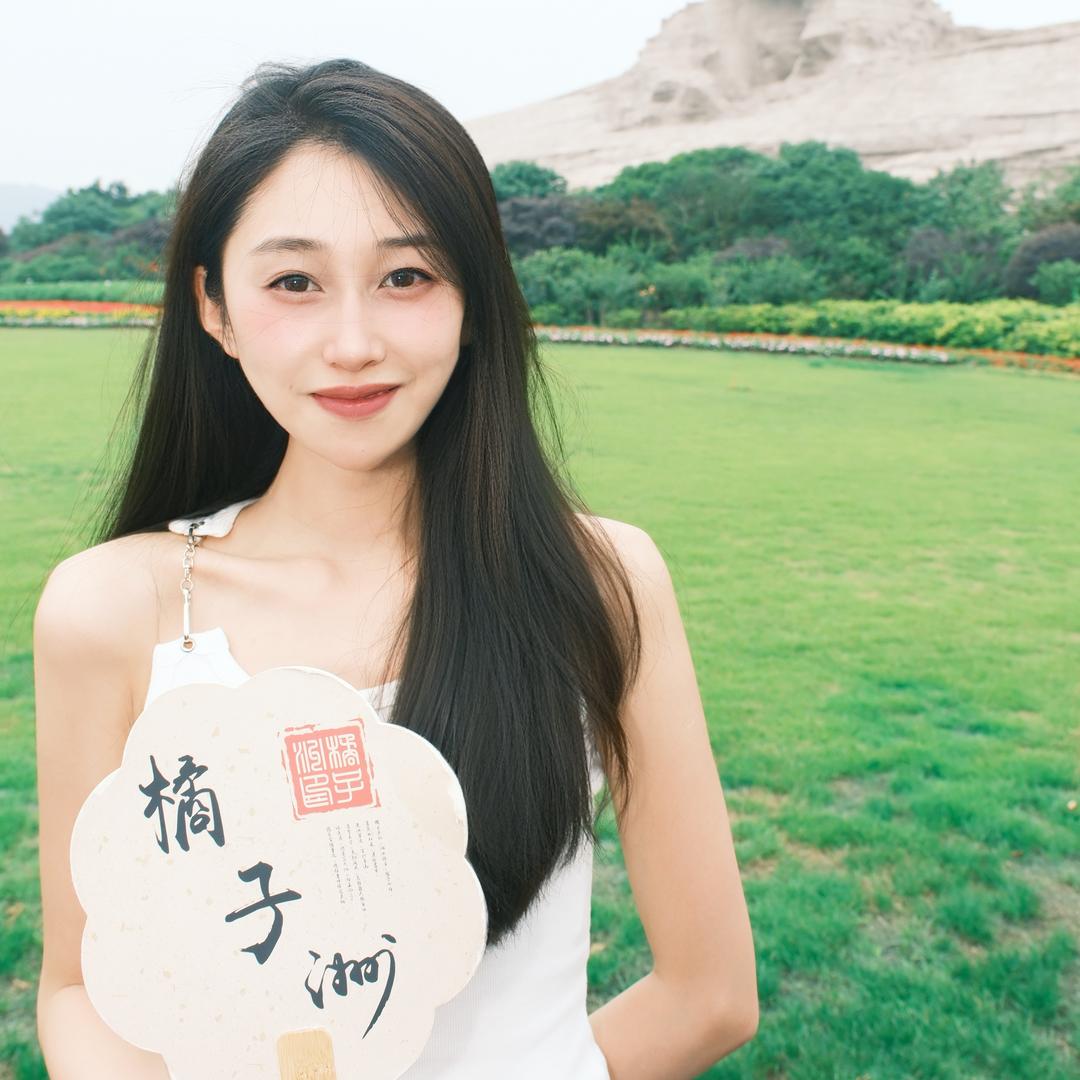 杨小佳