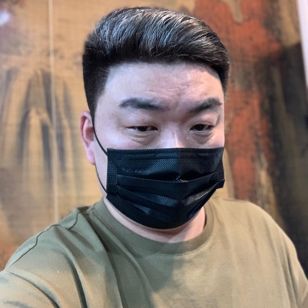 阿宝发型