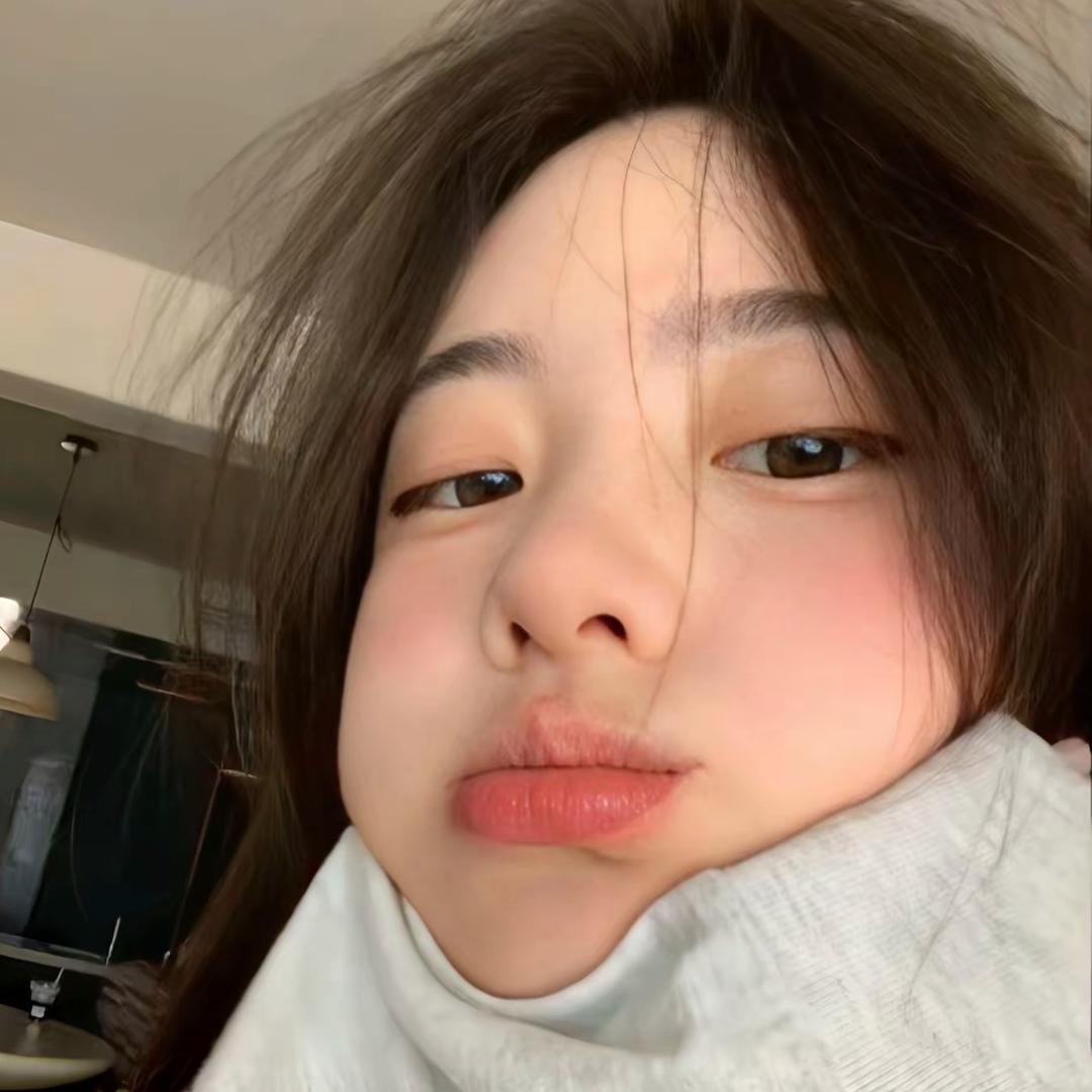 •᷄~•᷅
