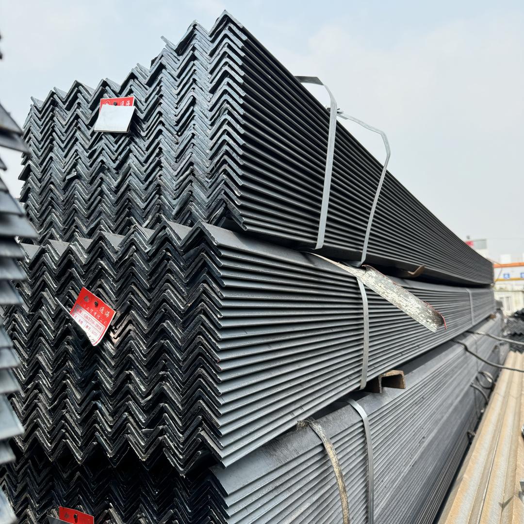 昆明梓鑫商贸有限公司